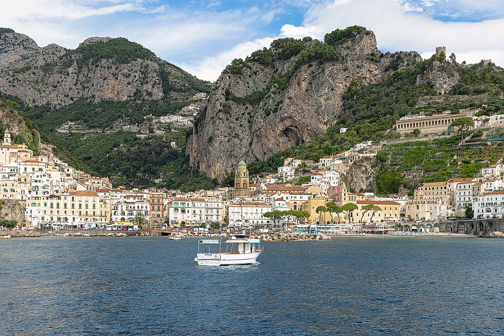 3 - AMALFI UNA PERLA SUL MARE .jpg